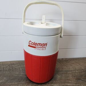 Vintage Coleman PolyLite 1 Gallon Water Jug Cooler 5591 with Pour Spout Red